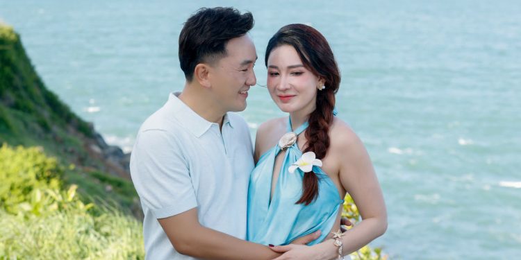 Dương Ngọc Thái và Triệu Ái Vy ra mắt MV “Cùng Nhau Già Đi” nhân kỷ niệm 14 năm ngày cưới